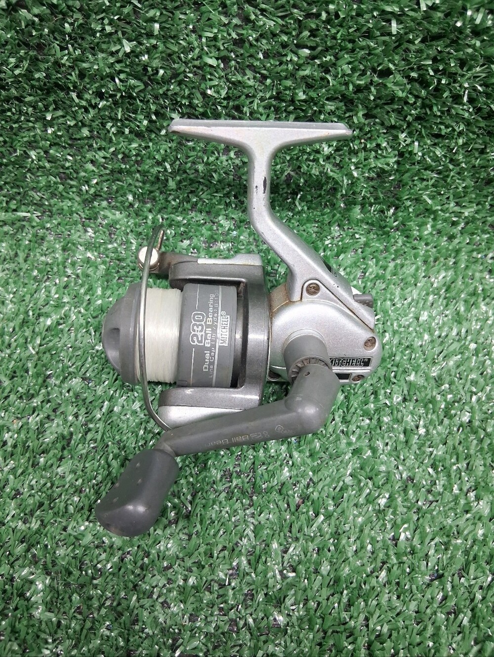 Mitchell 230 Vintage Fishing Reel Dual Ball Bearing, 5.14 Ratio 6:100 Spins Well